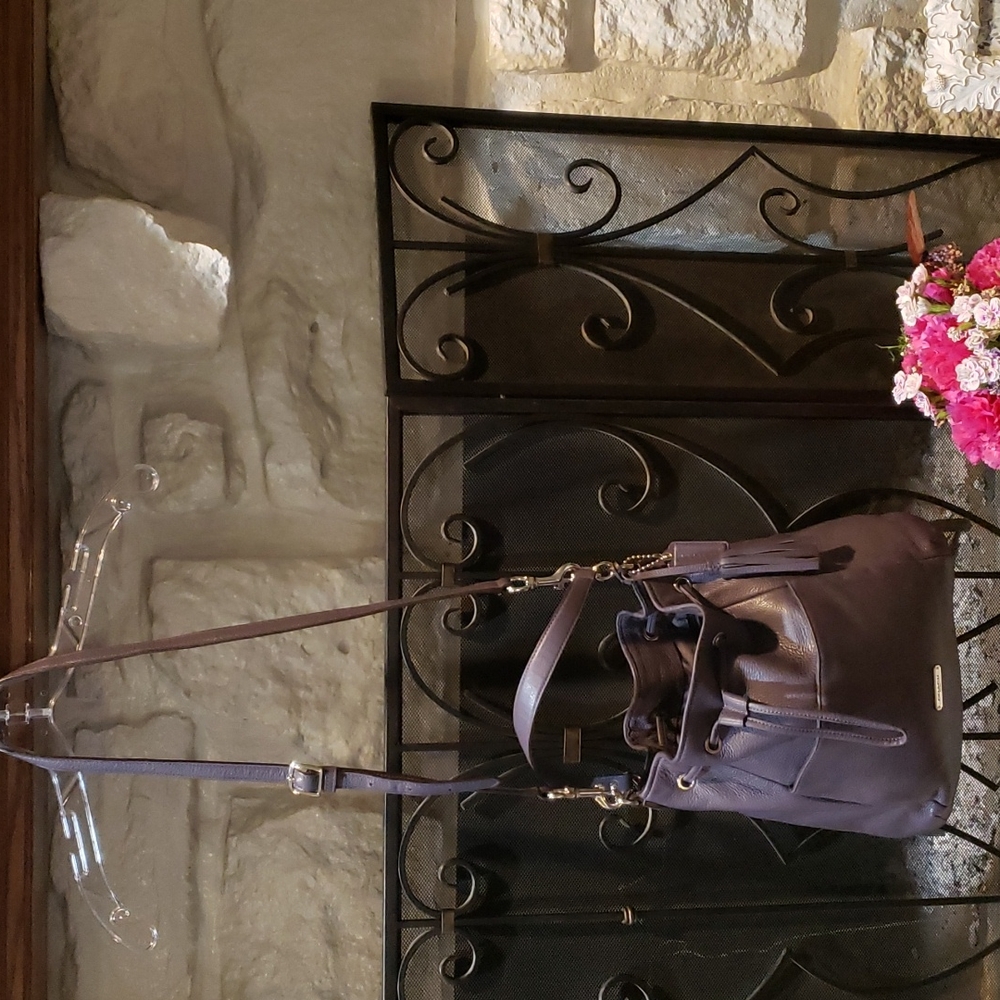 Gorgeous Coach Avery purple pebbled leather drawstring bag